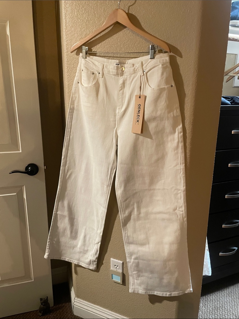 Genleck Women’s Wide Leg White Jeans Size 14